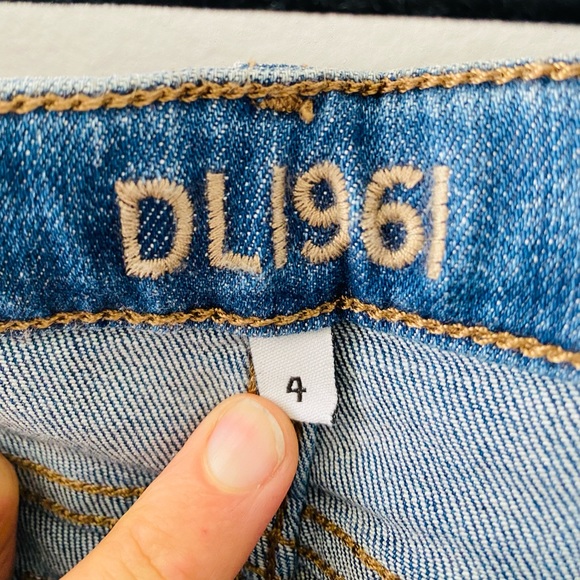 NWT DL 1961 kids stretch denim jeans, Premium Denim, size 4 - Picture 11 of 12